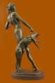 Singiert E.  Mccartan Bronze - Diana Die Jägerin Hunde Statue / Diana Mit Wolfshund Antike Bild 3