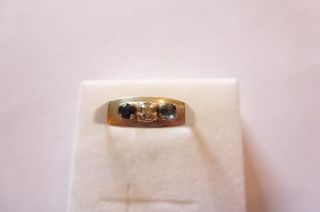 Prachtvoll Verzierter Art Deco Ring Weiß Gold 585 Mit Brillant Und Saphire Bild