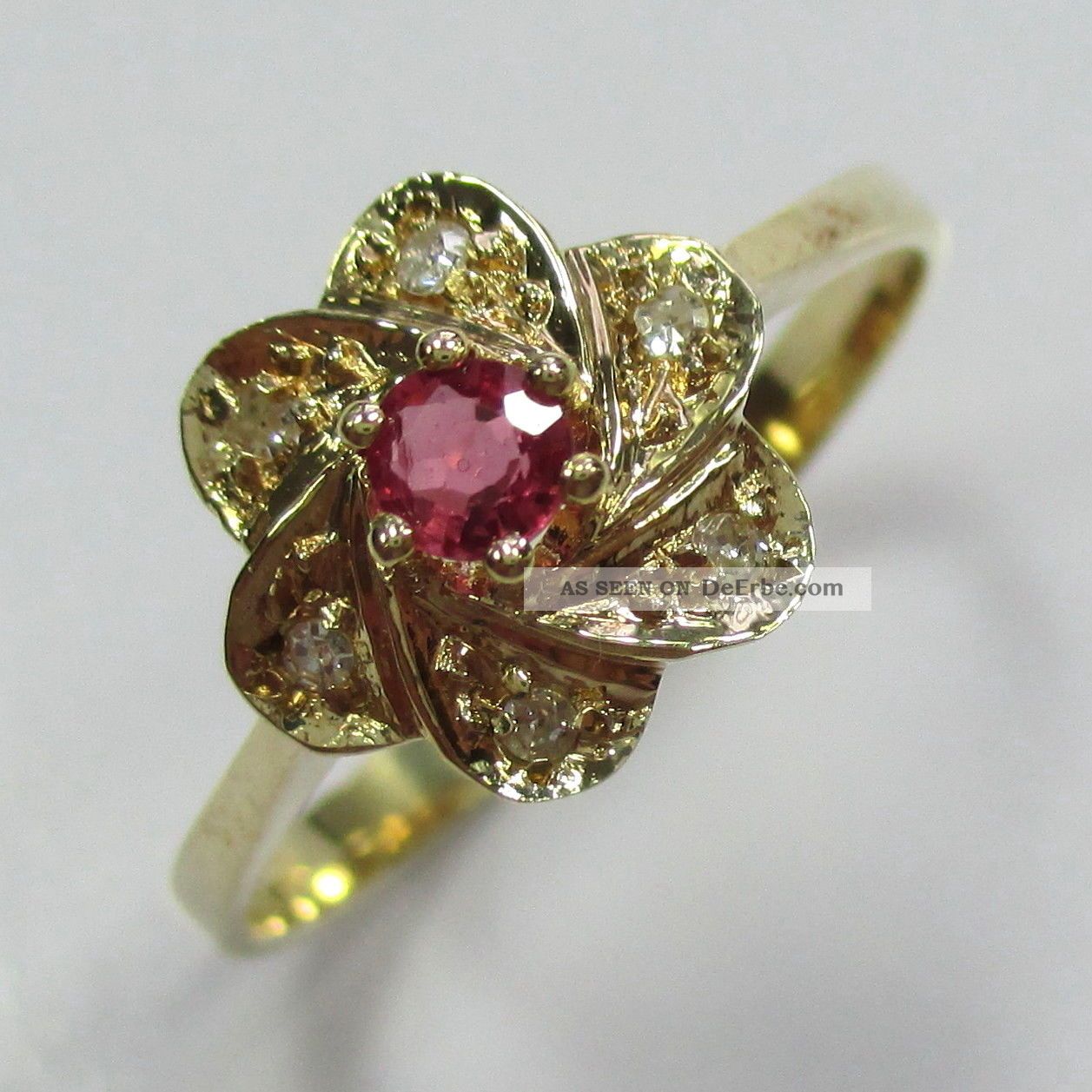101 - Eleganter Ring Aus Gold 585 Mit Rubin Und Diamanten - - - Video - 1451 - Ringe Bild