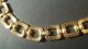 Vintage Designer Statement Halskette Collier Monet Shiny Gold Email Choker Ketten Bild 1