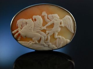 Antike Gemmenbrosche Silber England 1880 Brosche Gemme Kamee GeflÜgelter Genius Bild