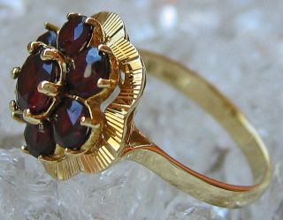 Antikringe In Aus 14kt 585 Gold Ring Granat Ring Mit Granate Damen Ring Granaten Bild