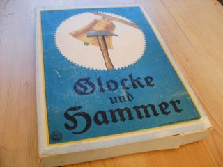 Glocke Und Hammer Von Bing Spiele Um 1920 Bild