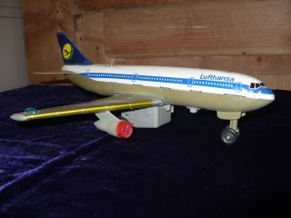 Blechflugzeug Lufthansa A300 Nomura Toys Bild