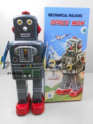 Blechroboter Space Man 19 Cm.  Ovp Roboter Aus Blech Blechspielzeug Ms 439 Bild