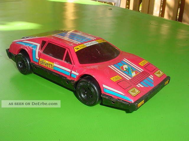 Modellauto Rennwagen Rennauto Sportflitzer Rot Olivetti Agip Michelin Reifen Original, gefertigt 1945-1970 Bild