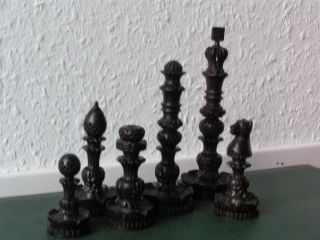 Edle Schachfiguren Aus Holz (handarbeit),  Unikat,  Deko,  Geschenk Bild