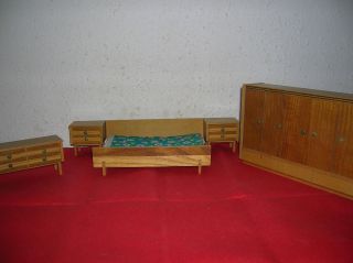 Schlafzimmer Für Die Puppenstube Bild