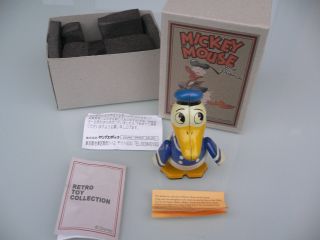 Walt Disney Blechspielzeug Figur,  Uhrwerk Donald Duck,  Ovp Bild