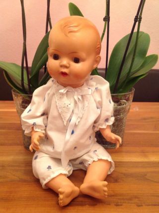 Schöne,  Alte Minerva Puppe Baby 40 - 50er Jahre? 48 Cm,  Vitrinenpuppe Bild