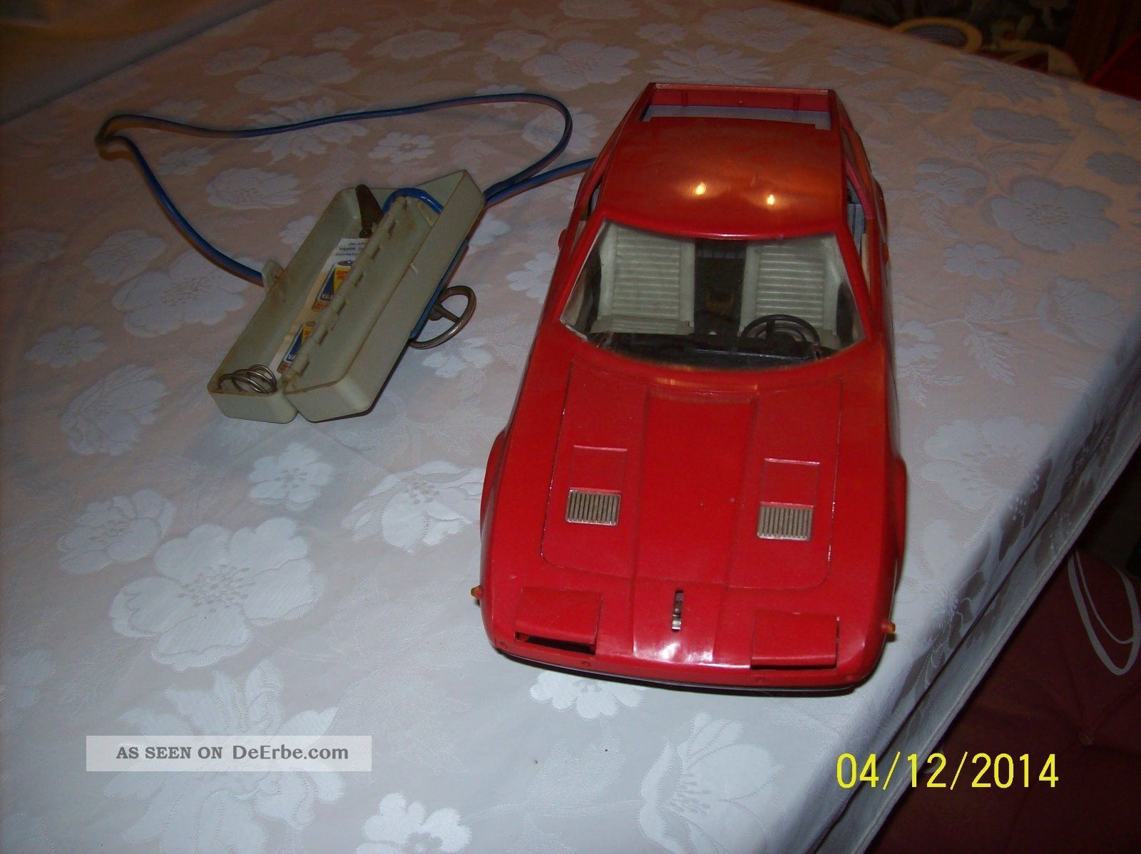 Gama Citroen Maserati Fernlenkauto Original, gefertigt 1945-1970 Bild