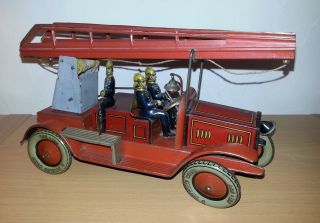 Dachbodenfund Altes Tippco Feuerwehrauto Von 1930,  Und Gut Ansehen Bild