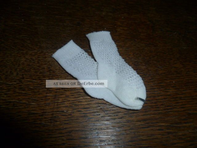 Ältere Socken Weiße Strümpfe - Lochmuster Für Puppen Original, gefertigt vor 1970 Bild