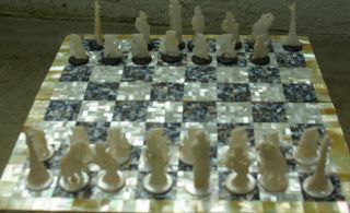 Schachspiel Perlmutt Bild