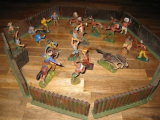 Indianer Fort Pferde Elastolin Plastoline Konvolut Cowboys Indianer Holz Zaun Bild