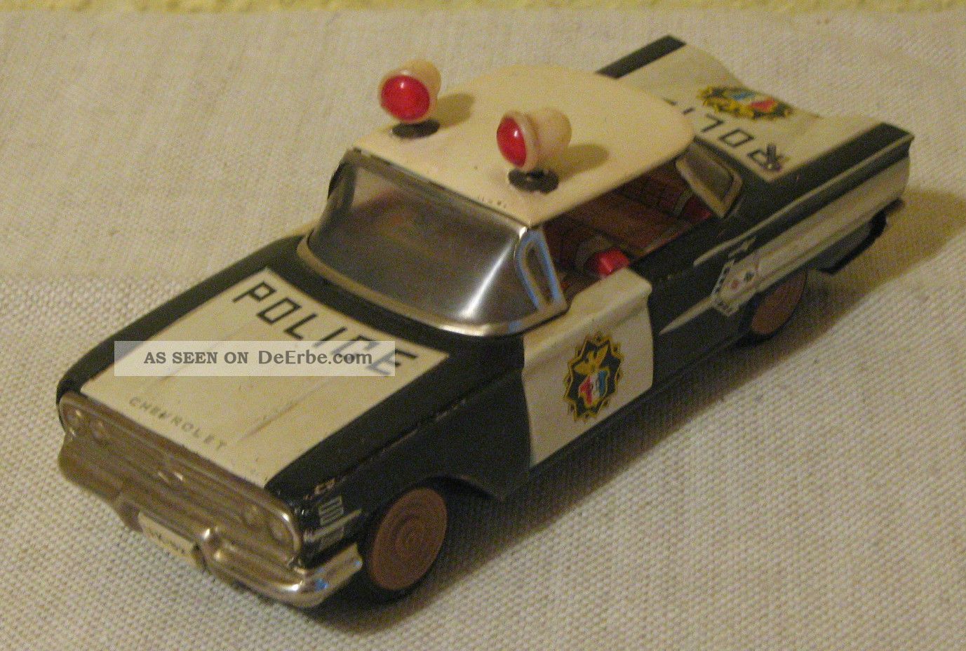 Blech Polizeiauto Chevrolet 50er Jahre Original, gefertigt 1945-1970 Bild