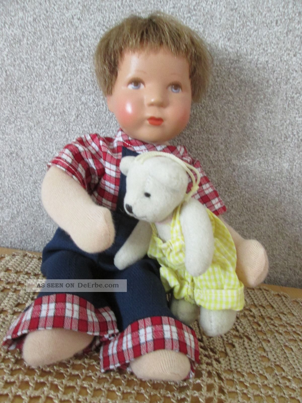 Kleiner Junge, Däumlinchen Von Käthe Kruse