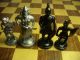 Schach Schachspiel Mit Metallfiguren - Römer Gegen Wikinger Gefertigt nach 1945 Bild 5