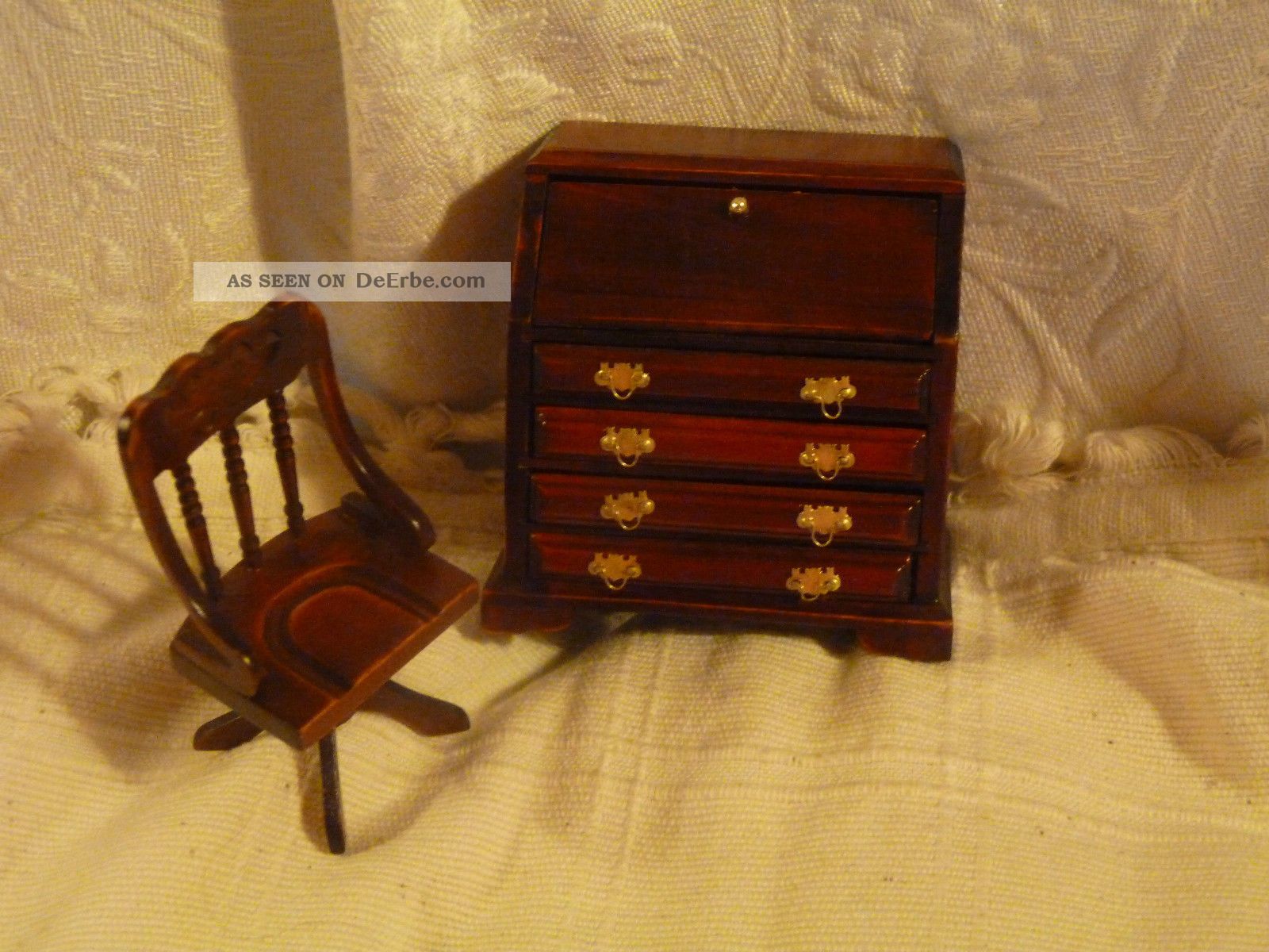 Puppentstube Puppenstubenmöbel Möbel Nostalgie Sekretär Mit Stuhl Schreibtisch Original, gefertigt vor 1970 Bild
