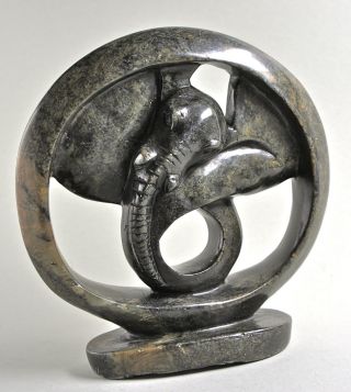 Elefanten - Skulptur,  Art Deko - Arbeit Der 20iger Jahre,  Steinguß,  Höhe 23 Cm. Bild