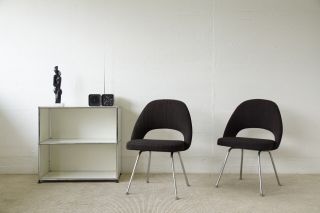 2 X Knoll International Eero Saarinen Conference Chair Stoff Bild