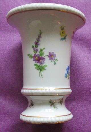 Porzellan Vase Dresden Signiert Bild