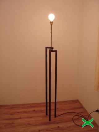 Design Lampe Stehlampe Bauhaus Tripod Loft Art Deco Vintage Lamp Industrial Bild
