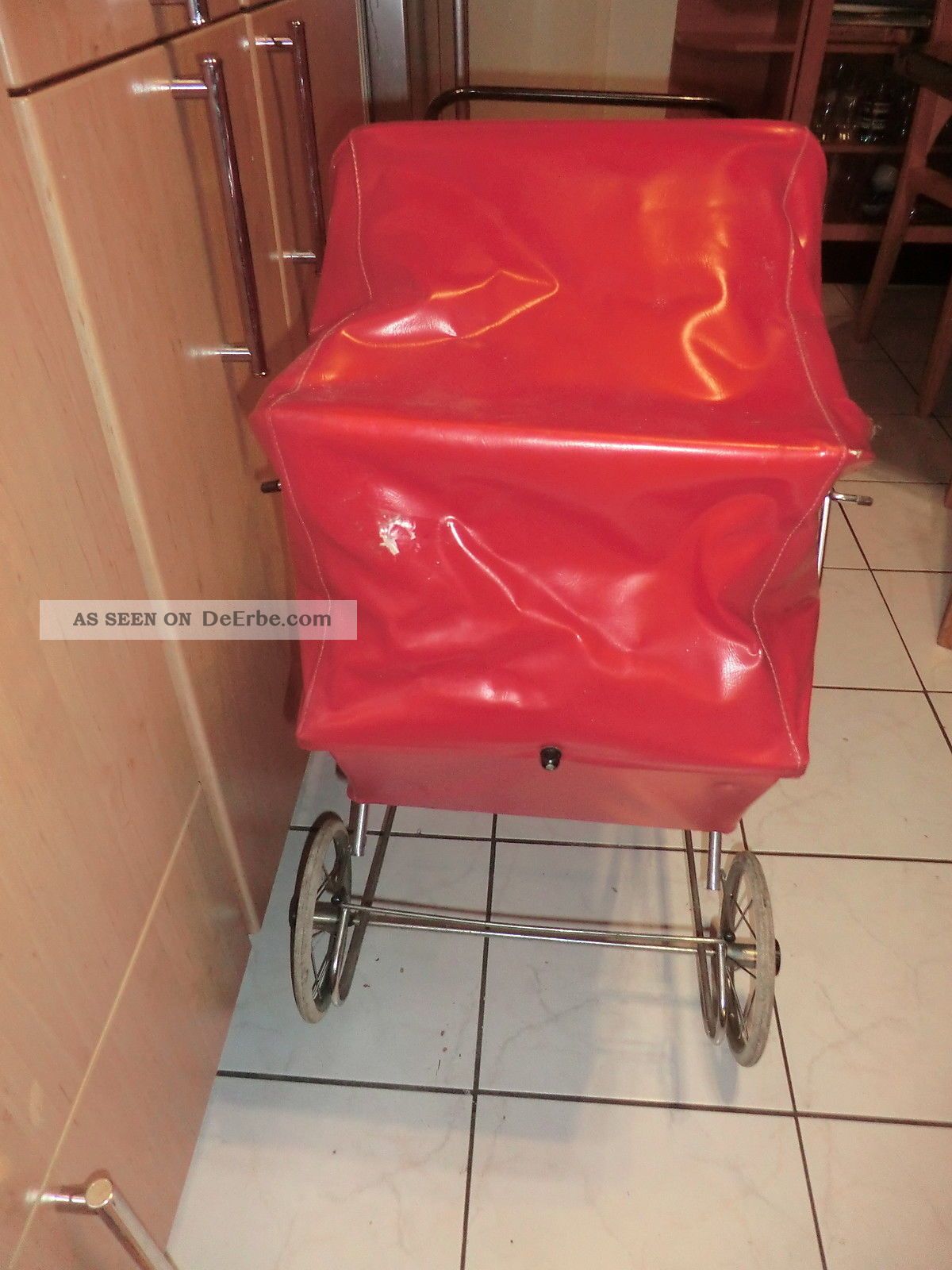  Foto zu Antiker Puppenwagen Aus Den 60er Jahren 