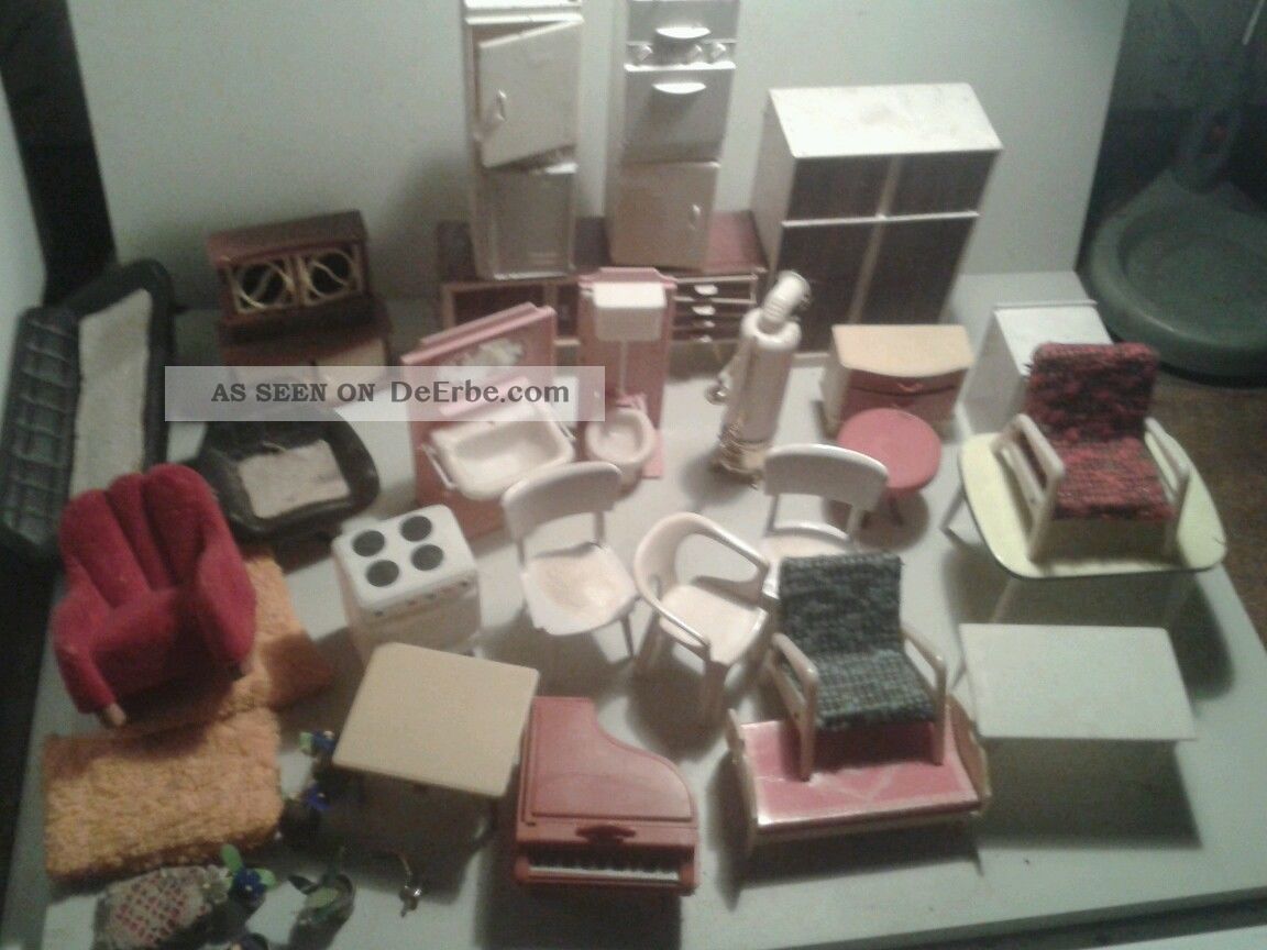 Konvolut Puppenstube Möbel Original, gefertigt vor 1970 Bild