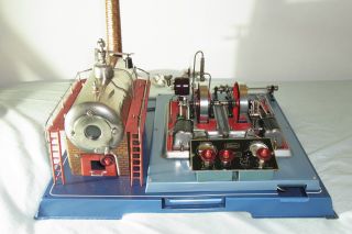 Wilesco Größte Dampfmaschine D 32 El.  Doppelzylinder Bild