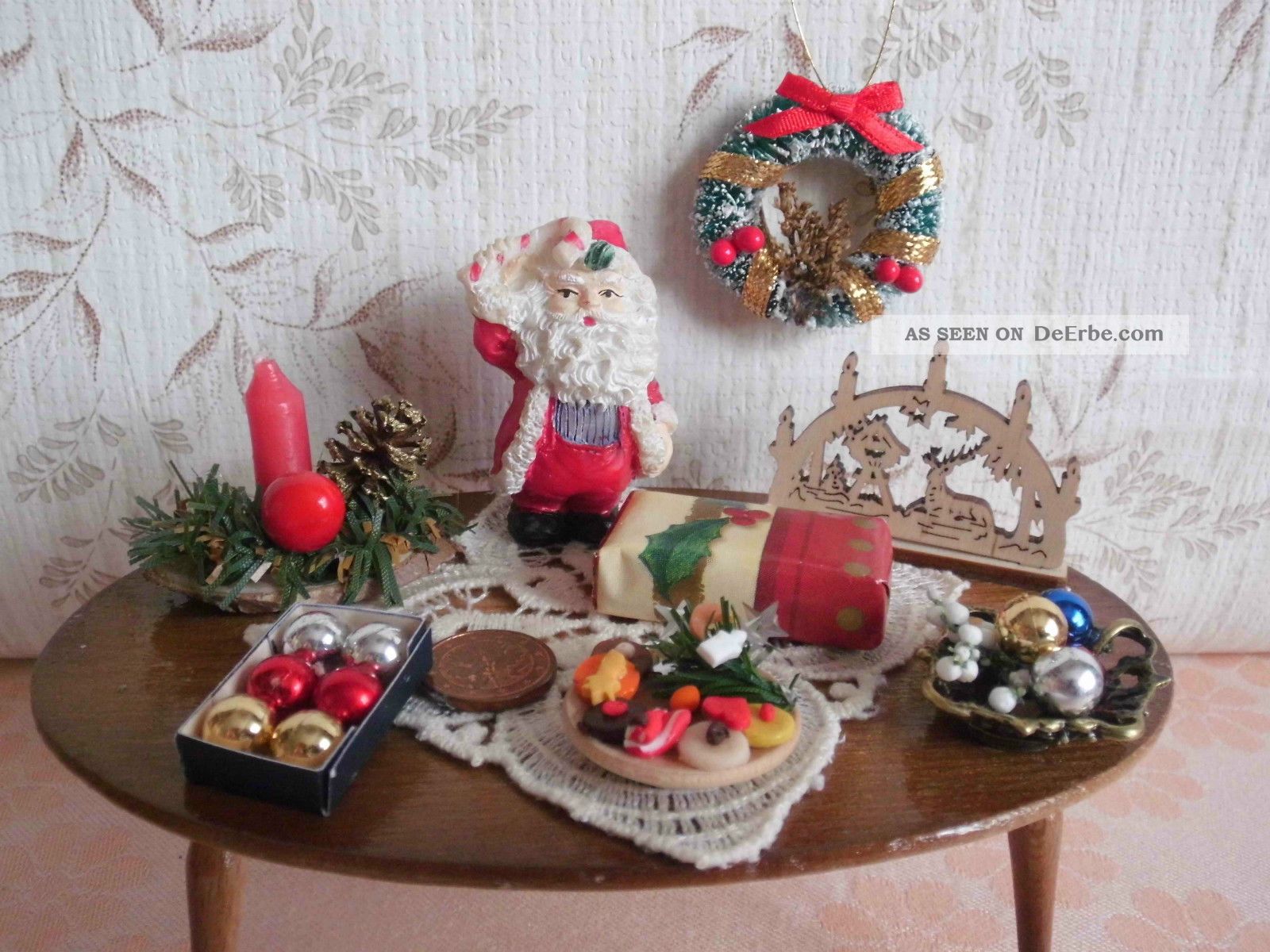 Spielzeug Und Geschenke Für`s Püppchen - (weihnachtsmann) Nostalgieware, nach 1970 Bild