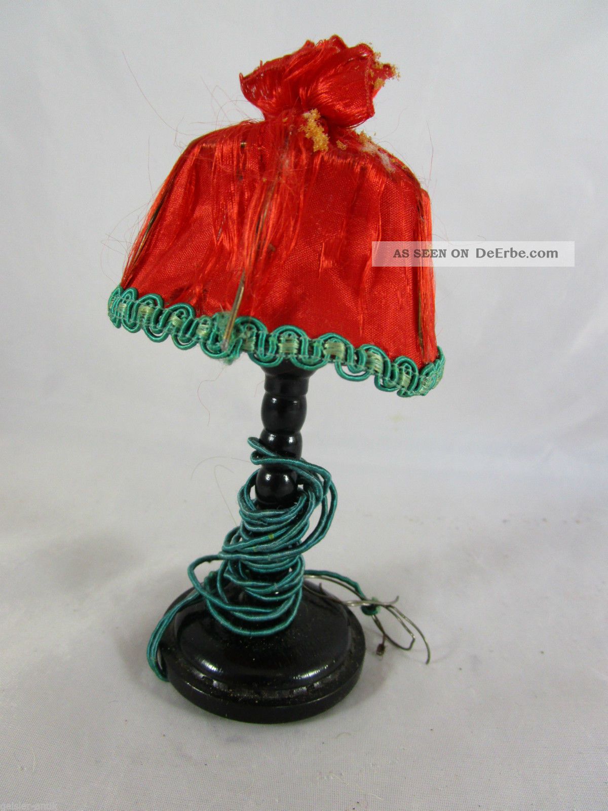 Lampe Stehlampe Gedrechselter Fuß Rot/grün Puppenstube Puppenhaus Um 1930/50 Original, gefertigt vor 1970 Bild