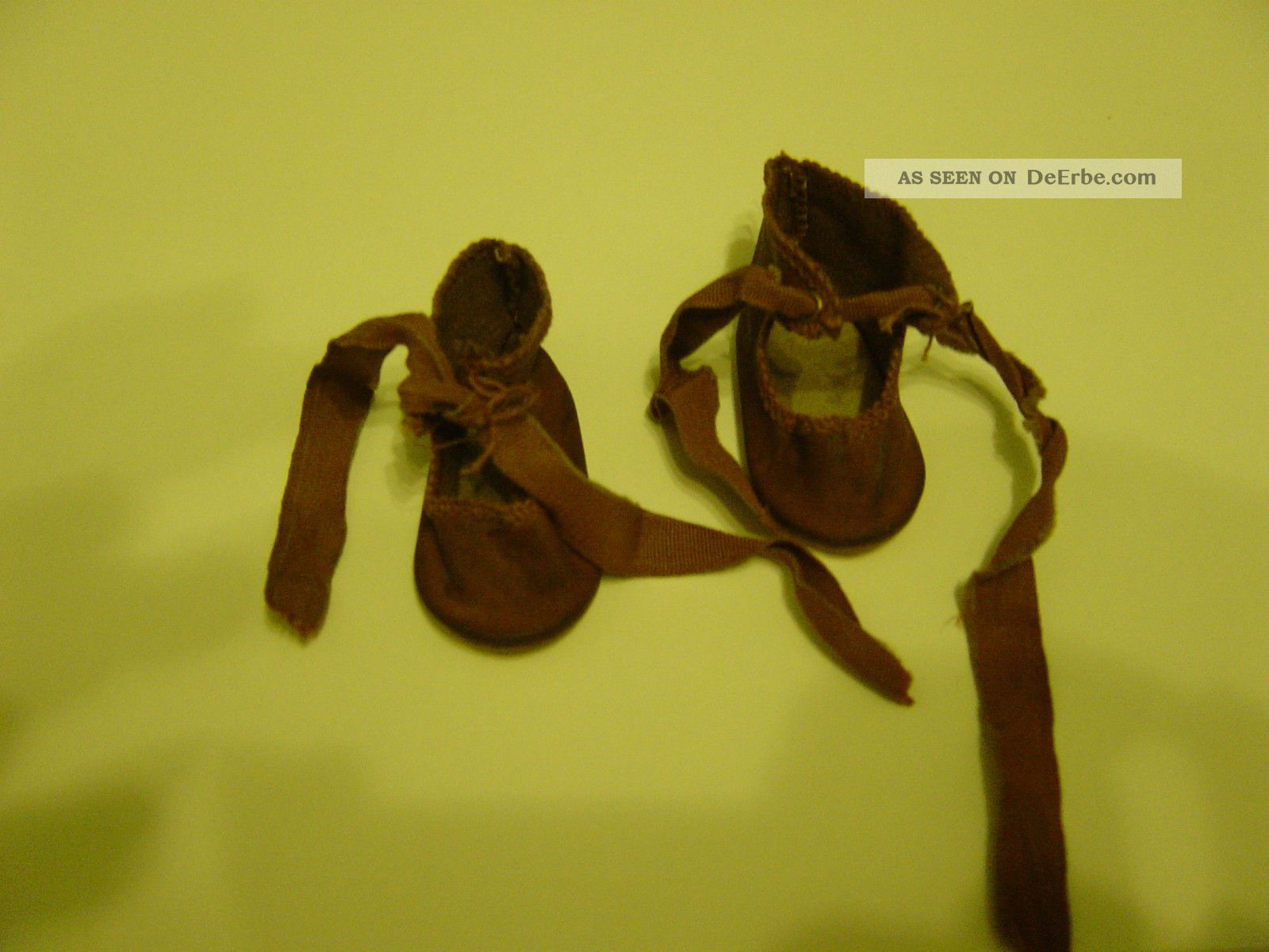 Puppenschuhe Sehr Alt - Gründerzeit? - Mit Ledersohle Original, gefertigt vor 1970 Bild