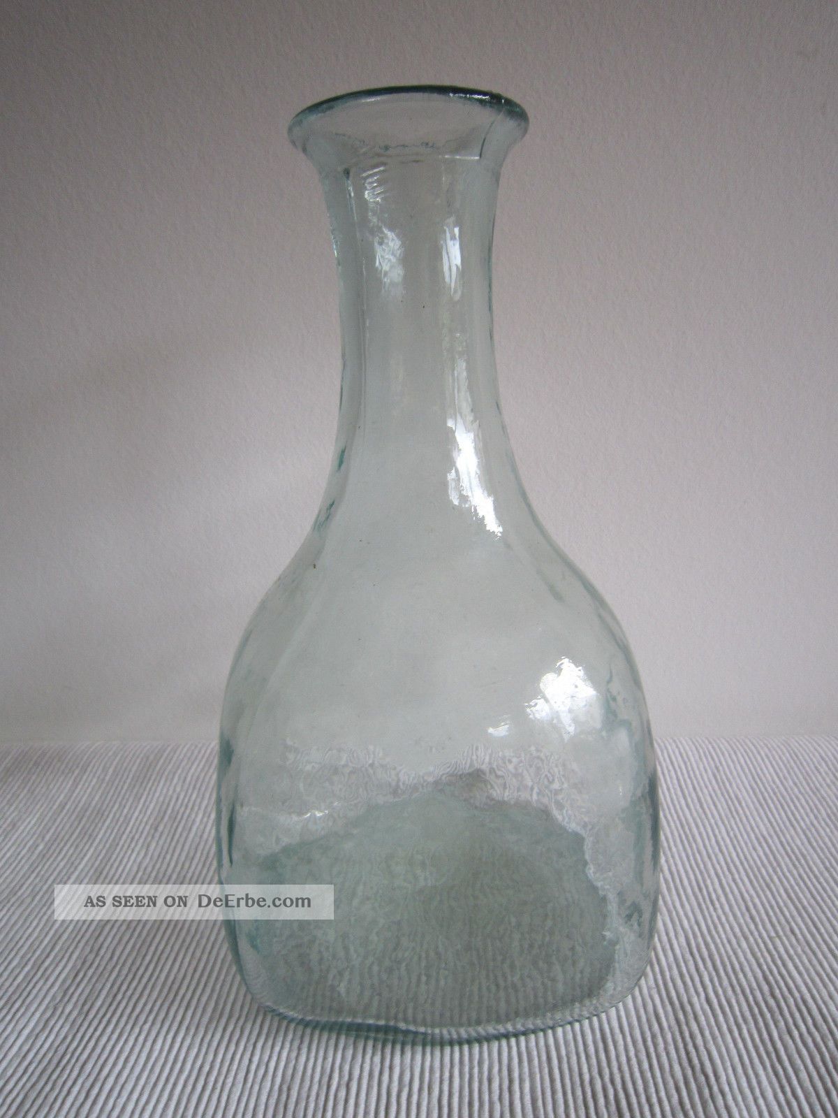 Alte Flasche Vase Karaffe Aus Glas Pressglas Deko Dekoration Dekorglas Bild