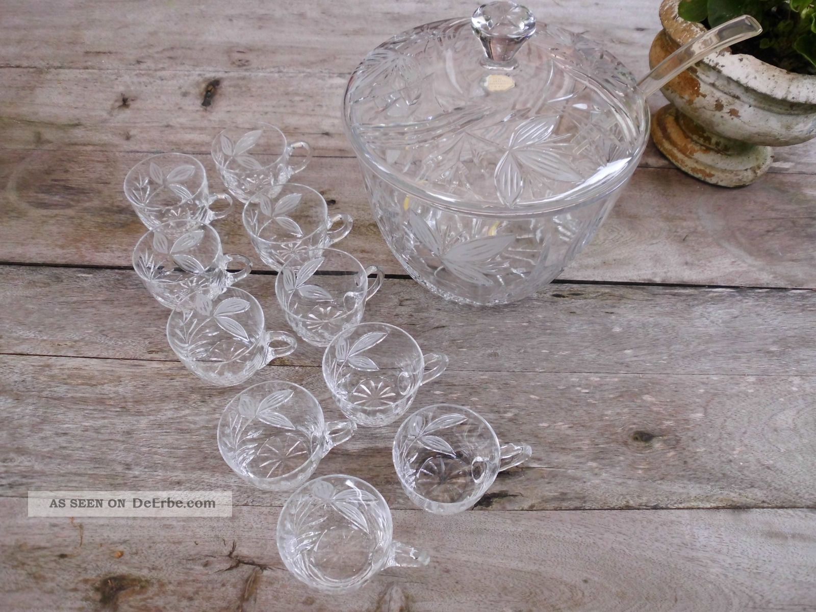 Alte Bleikristallbowle Handgeschliffen - Mit 10 Gläsern Kristall Bild