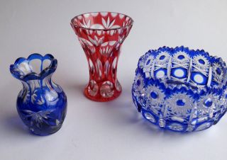 Überfangglas - Kristallglas - Kl.  Konvolut - 2 Vasen - 1 Schale - Alt - Top Bild
