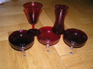 Eisch Gläser Rubinrot Sektschalen Vase Glas Bild