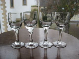 4 Gläser (klein) - Alt (um 1920) - Pseudo - Facettiert - Elsass/frankreich 9/190 Bild