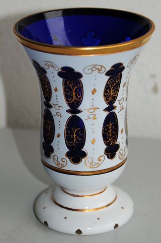 Tolles Kobaldblaues Trinkglas Mit Goldrand / Goldverzierungen - Weißes Emaille Bild
