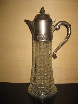 Große Alte Glas Karaffe Mit Silberfarbener Metall - Montur Bild