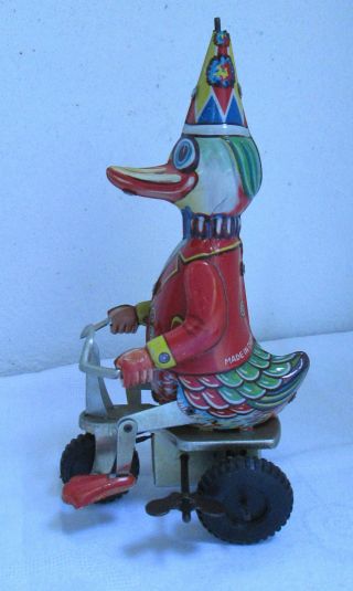 Altes Blechspielzeug Ente Auf Dreirad Zum Aufziehen Bild
