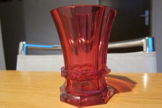 Biedermeier Glas Becher Facettenschliff Facettenglas Fußbecher Rosa Bild