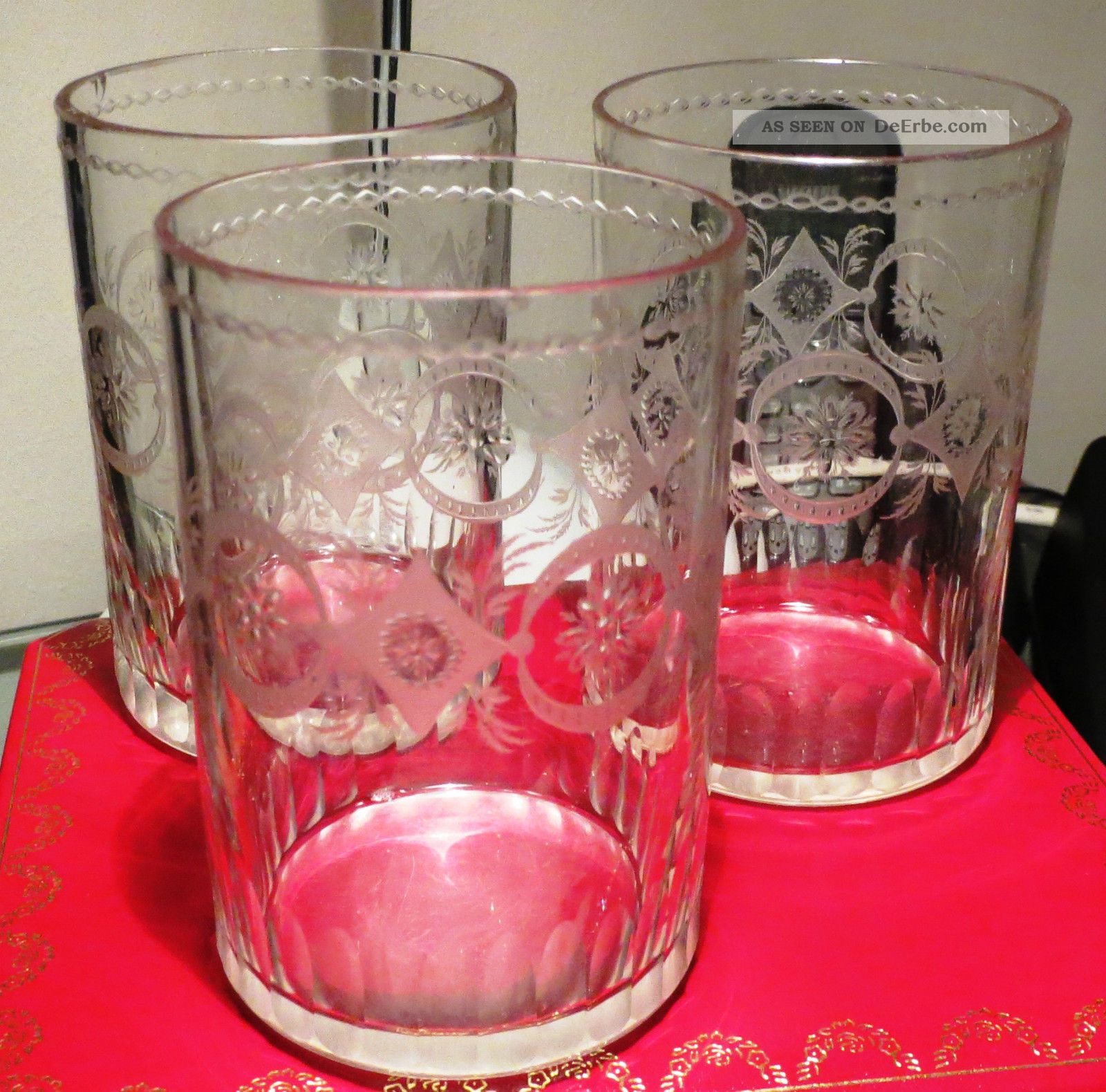 Biedermeier ?trinkglas Mit Filigranen Gravuren - Drei Trinkgläser Sammlerglas Bild