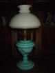 Alte Petroleumlampe,  Biedermeier,  Opalglas,  Wohl Um 1860/70 Sammlerglas Bild 2