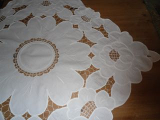 Tischdecke Weiß 100 Baumwolle Lochtickerei Edel Mitteldecke Blütenmuster Top Bild