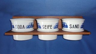 Sand - Soda - Seife Im Holzboard - Delfter Motiv Keramik Porzellan Bild