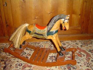 Altes Antikes Geschnitztes Holz Schaukelpferd Pferd Puppen Deko Karussell Bild