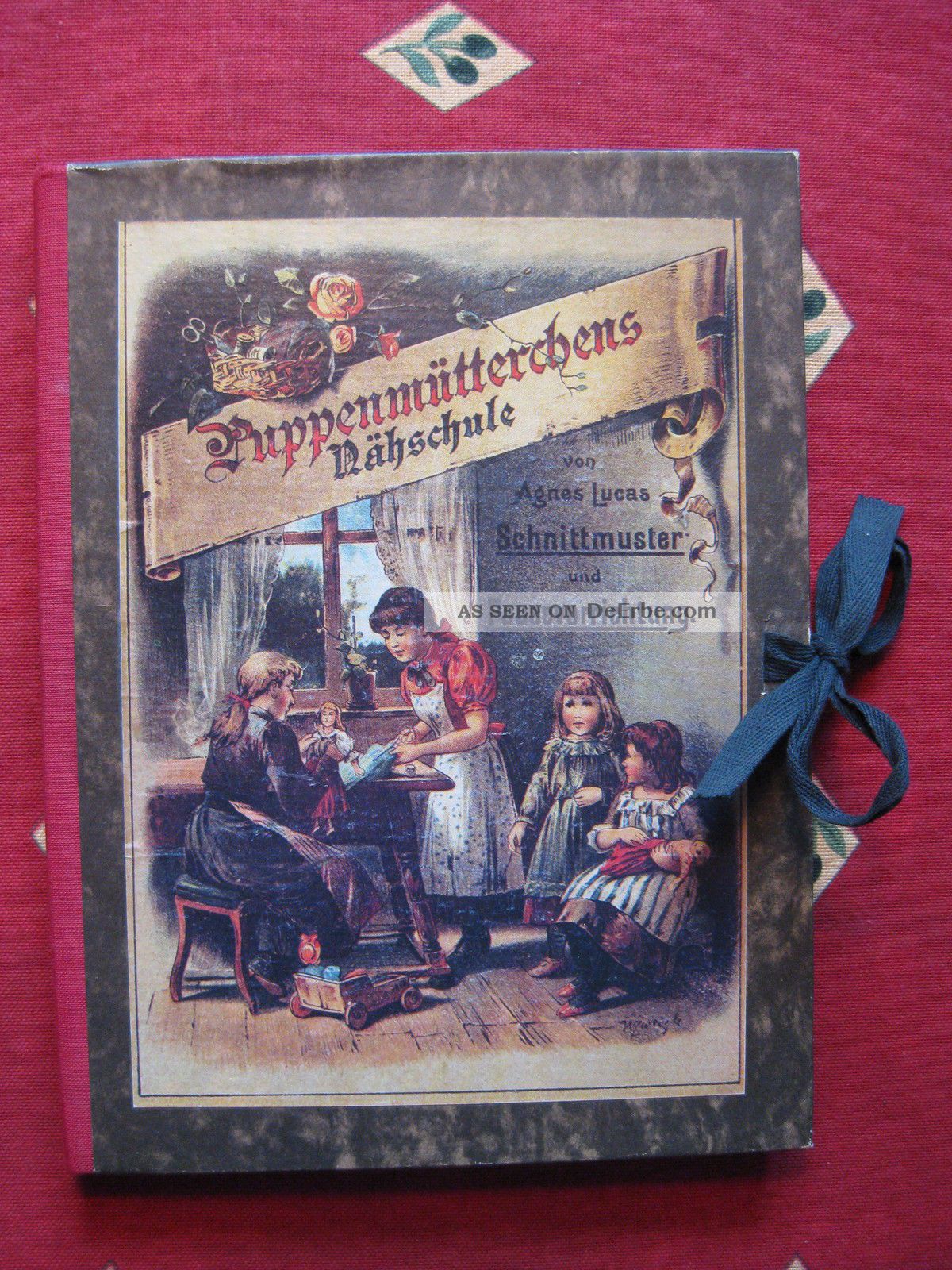 Puppenmütterchens Nähschule Mit 8 Schnitten,  Durchpauspapier Sehr Gut Erhalten. Original, gefertigt vor 1970 Bild