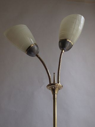 Antike Stehlampe Mit Tütengläsern,  50er - Jahre Bild