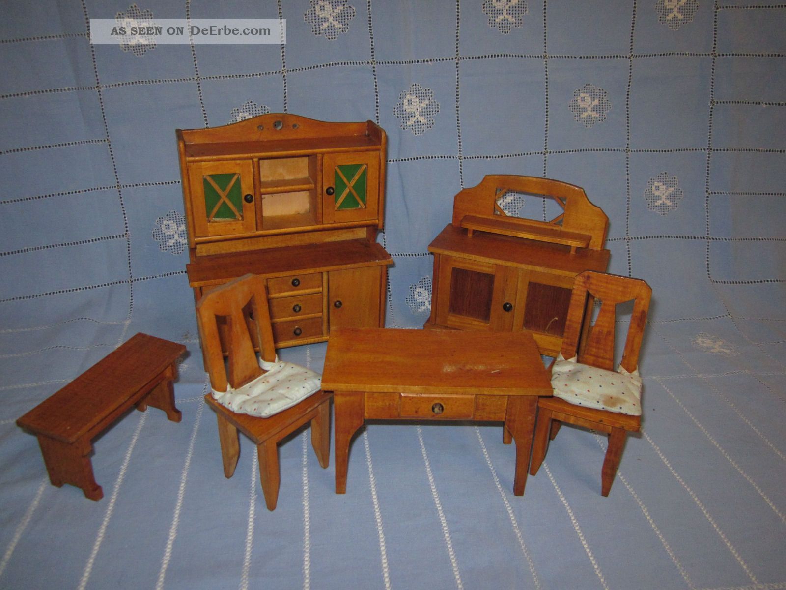 Küchenmöbel Für Die Puppenküche/stube Original, gefertigt vor 1970 Bild